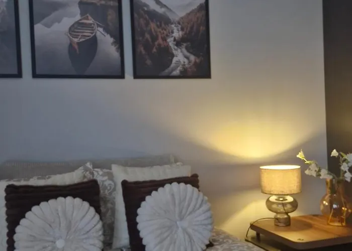 Elite 7a Jezyce - Baranczaka *